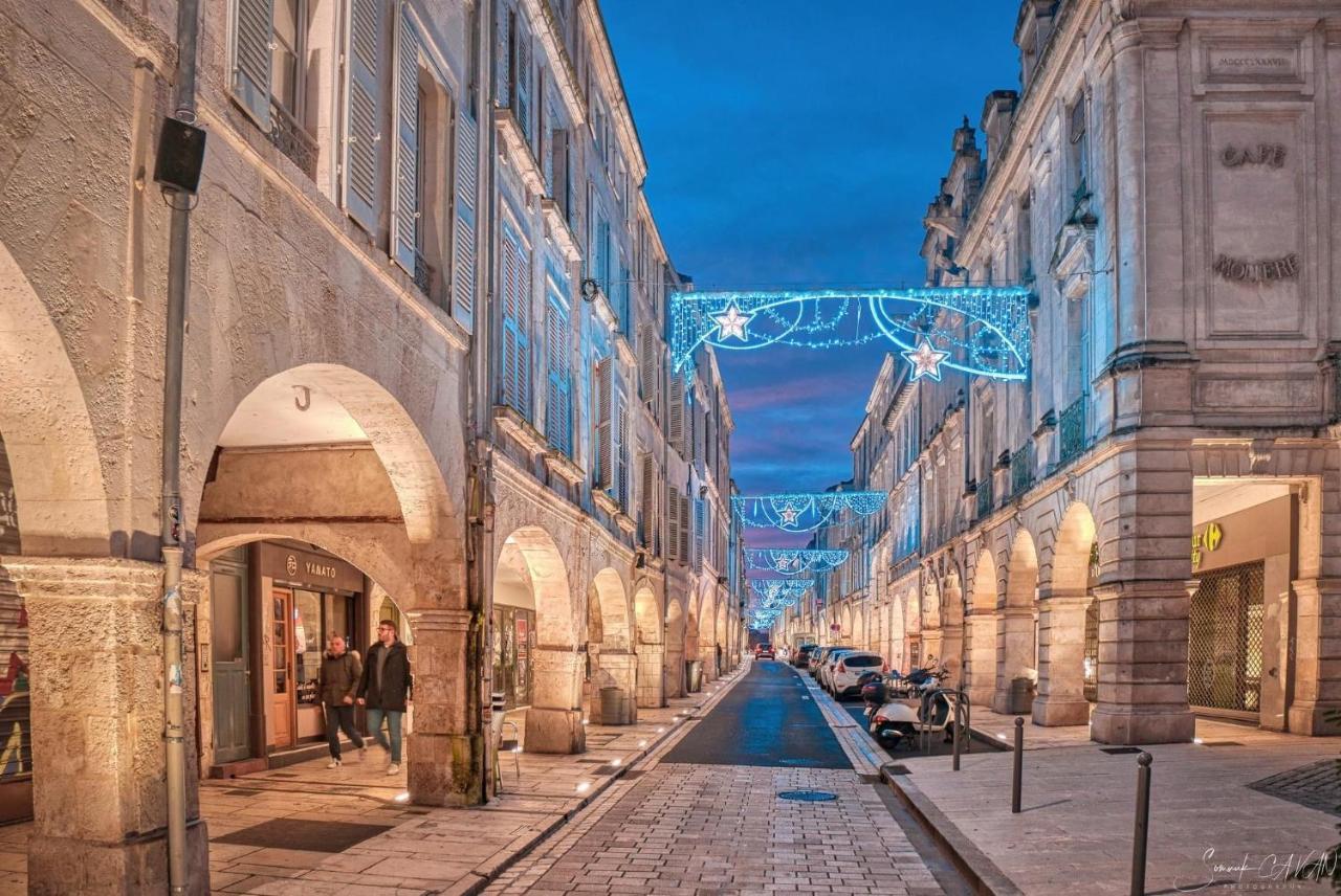 Appartement Tout Confort En Mezzanine A 20Mn A Pied Du Centre-Ville Avec Tv Et Wifi La Rochelle  Exteriér fotografie